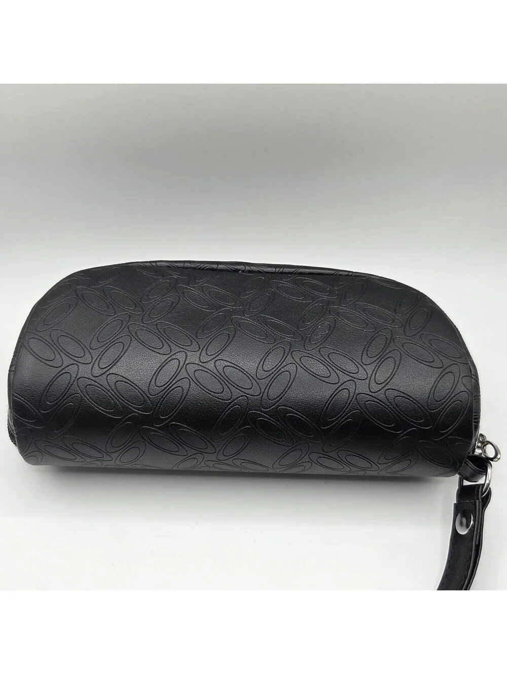 Oakley Clamshell Zip-Up Sunglasses Case Black Y2K